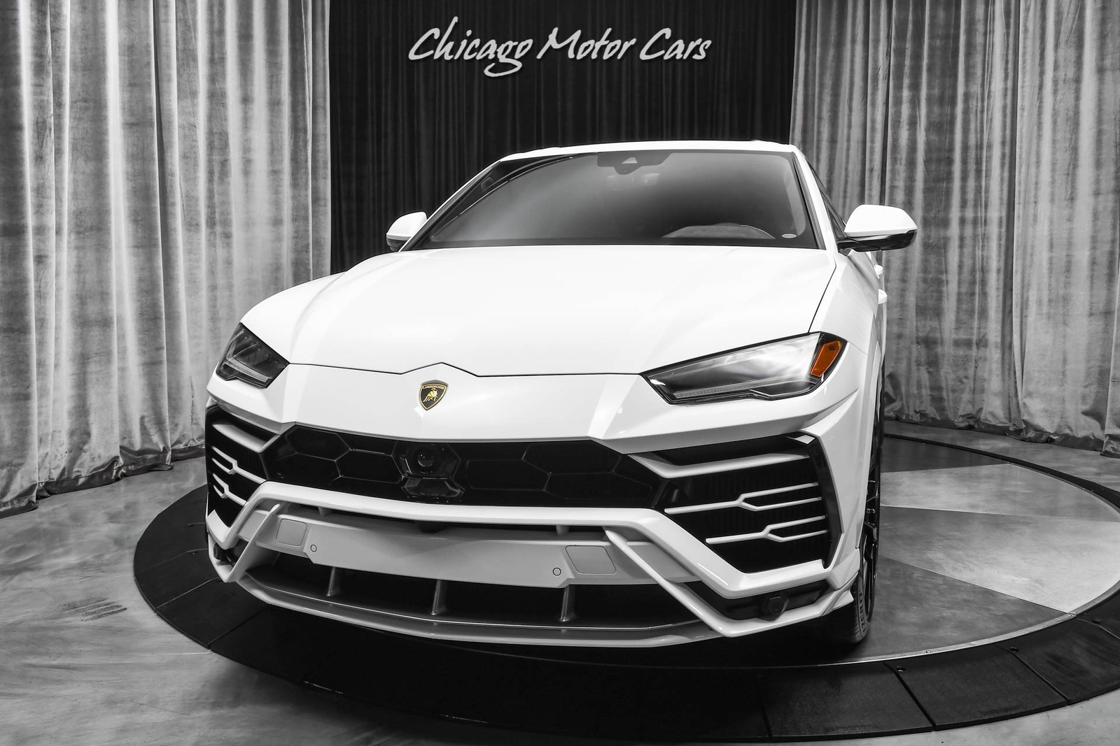 2020 Urus Suv Only 5k Miles! Advanced 3d Audio! Comfort