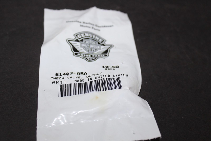 NOS Harley-Davidson Genuine EFI Gas Tank Check Valve Output OEM