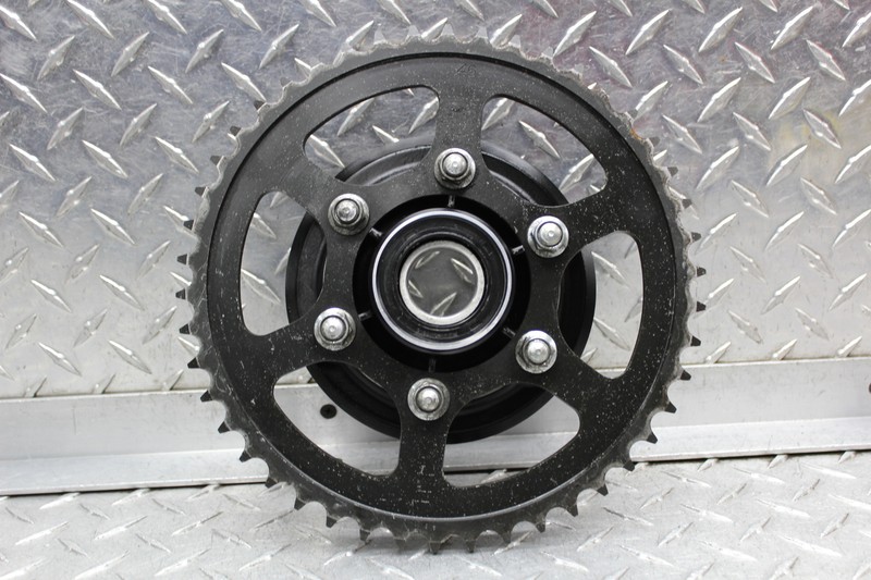 2002 KAWASAKI NINJA ZX12R ZX1200B REAR HUB W/ SPROCKET (46T 2002 KAWASAKI NINJA ZX12R ZX1200B REAR HUB W/ SPROCKET (46T