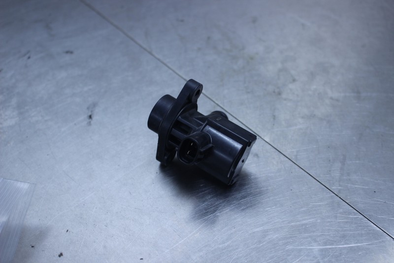 03-07 Suzuki Sv650 Secondari Air Pair Valve Solenoid Egr ... solenoid schematic suzuki sv650 