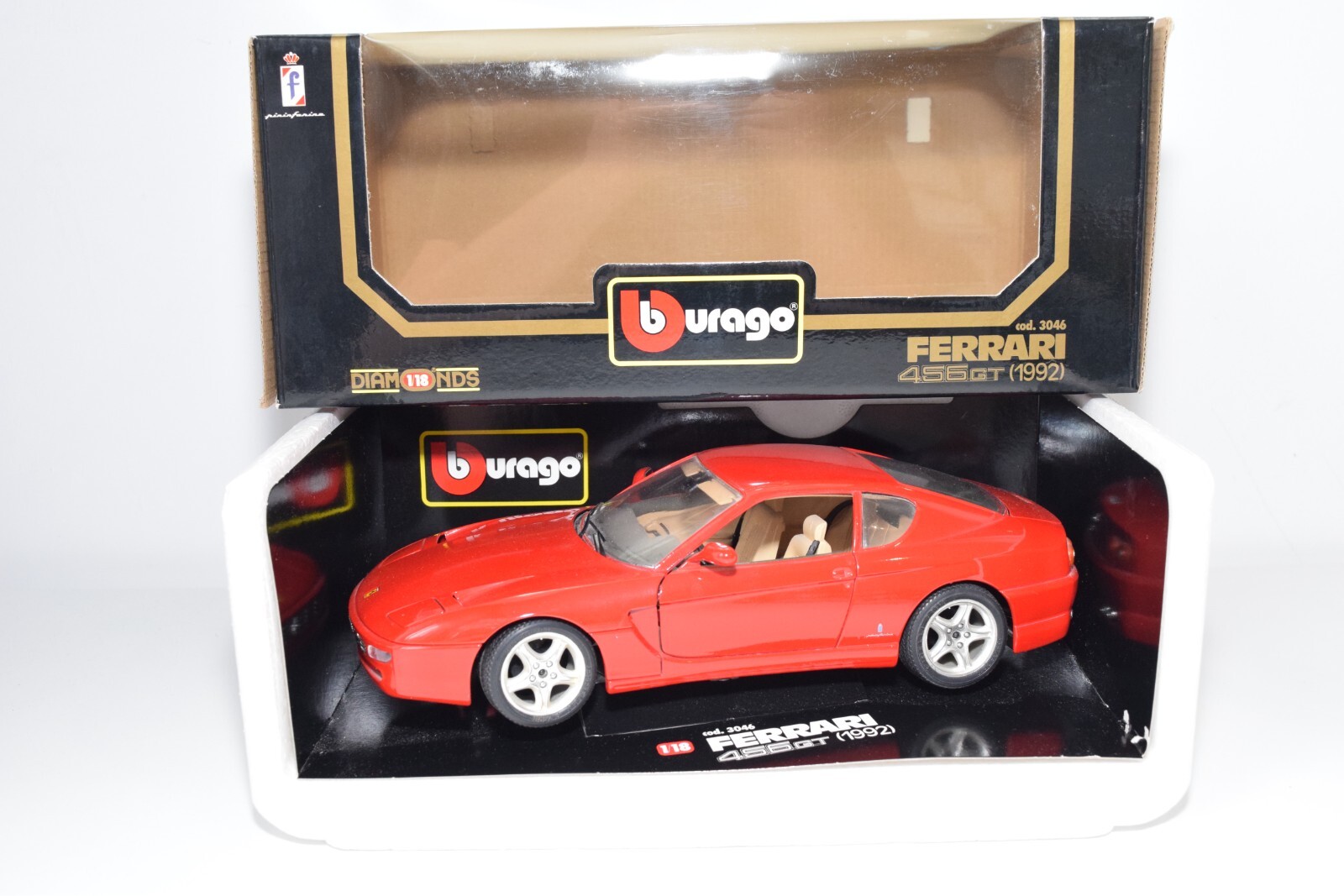 A68 1:18 BBURAGO BURAGO 3046 FERRARI 456GT 456 GT 1992 RED