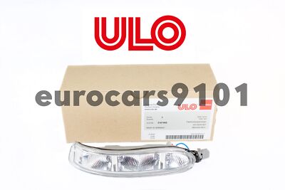 Mercedes CLK320 OEM ULO Right Door Mirror Turn Signal Light 3107002 2308200821