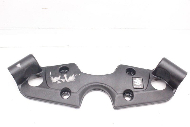 SUZUKI HAYABUSA 2017 FORKS UPPER TRIPLE TREE CLAMP 56210-15H10