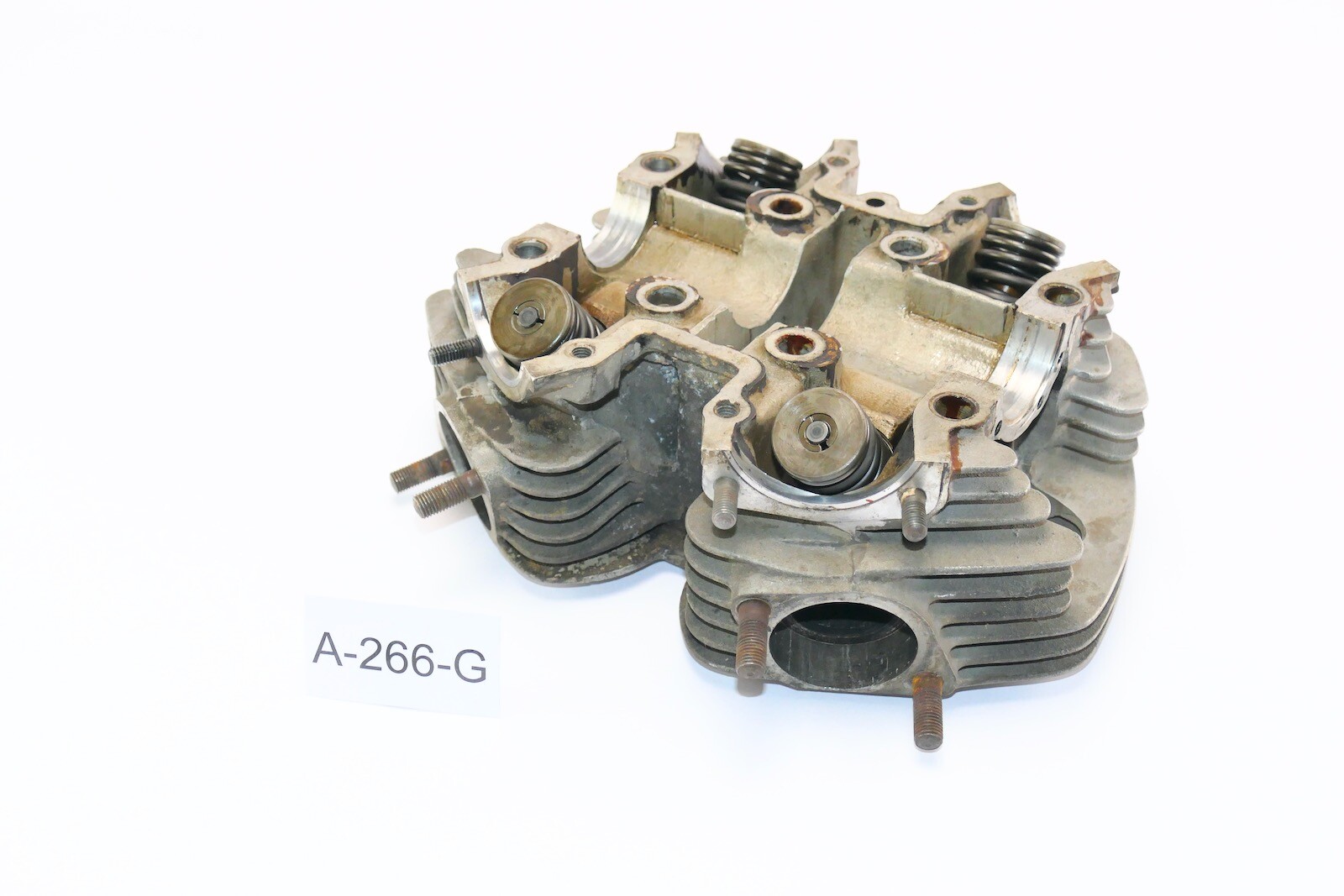 Yamaha XS 650 447 - Cylinder Head A266G | eBay