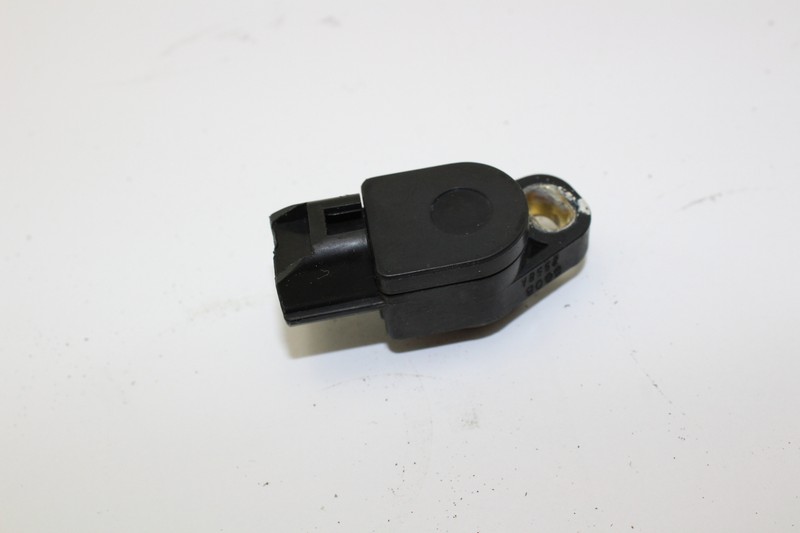 06 07 KAWASAKI NINJA ZX10R TPS SENSOR PRIMARY THROTTLE POSITION