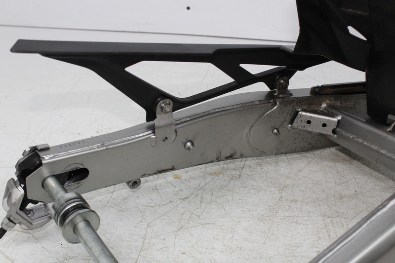 24 KAWASAKI NINJA ZX4RR REAR SWINGARM BACK SUSPENSION SWING