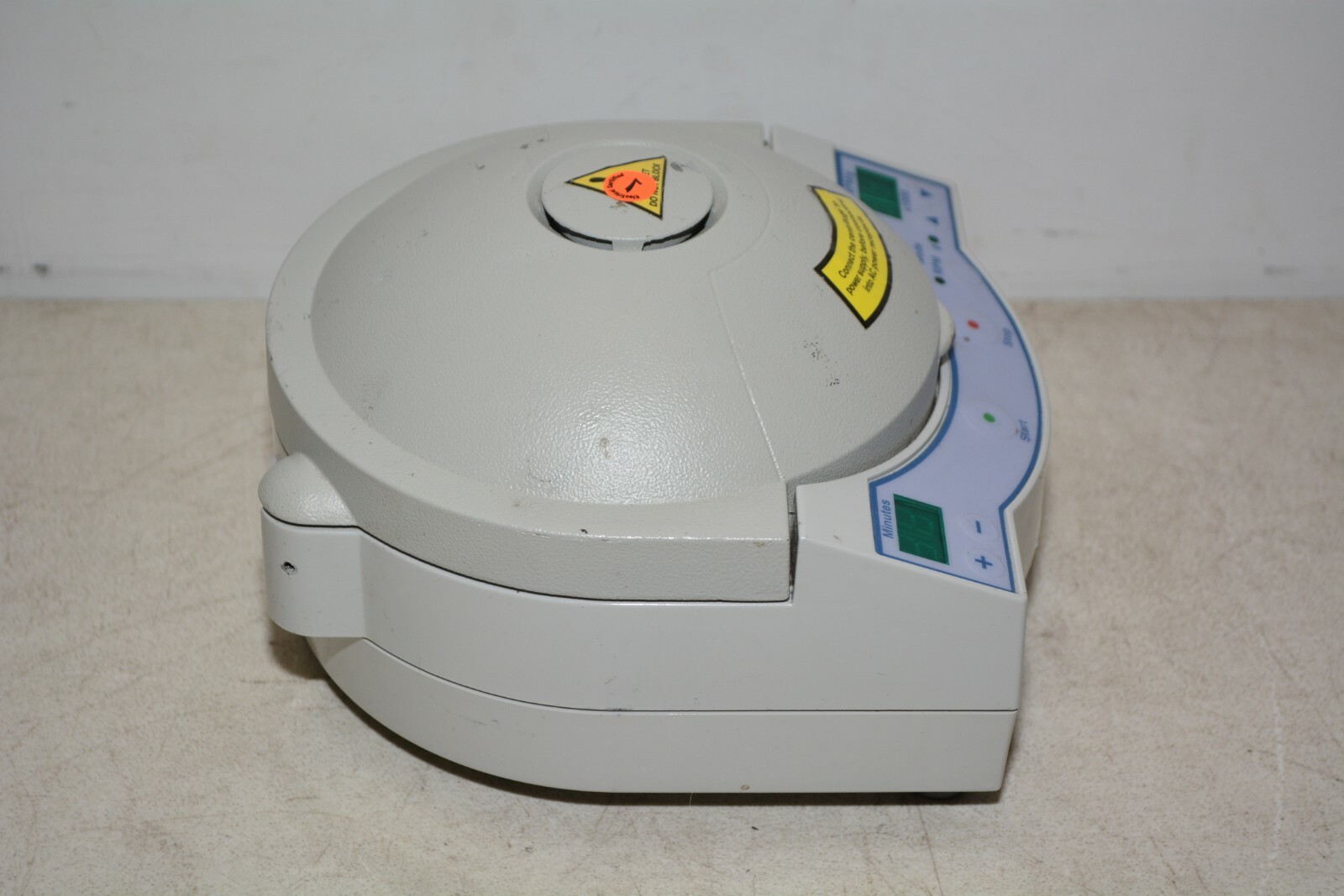 VWR International Galaxy 5D Mini Centrifuge #521-2842 #B50