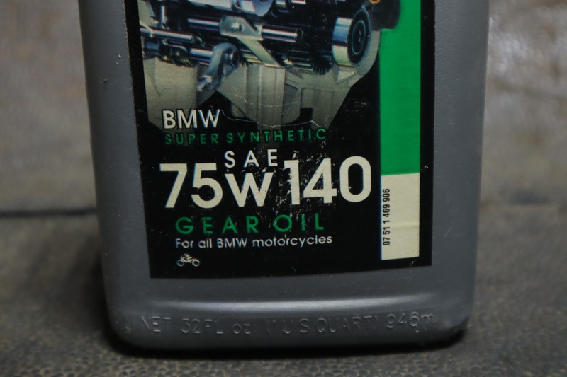 BMW SUPER SYNTHETIC SAE 70W140 GEAR OIL 1 QUART 07511469906