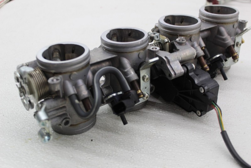 12-25 KAWASAKI NINJA ZX14R ZX14 THROTTLE BODY BODIES | eBay