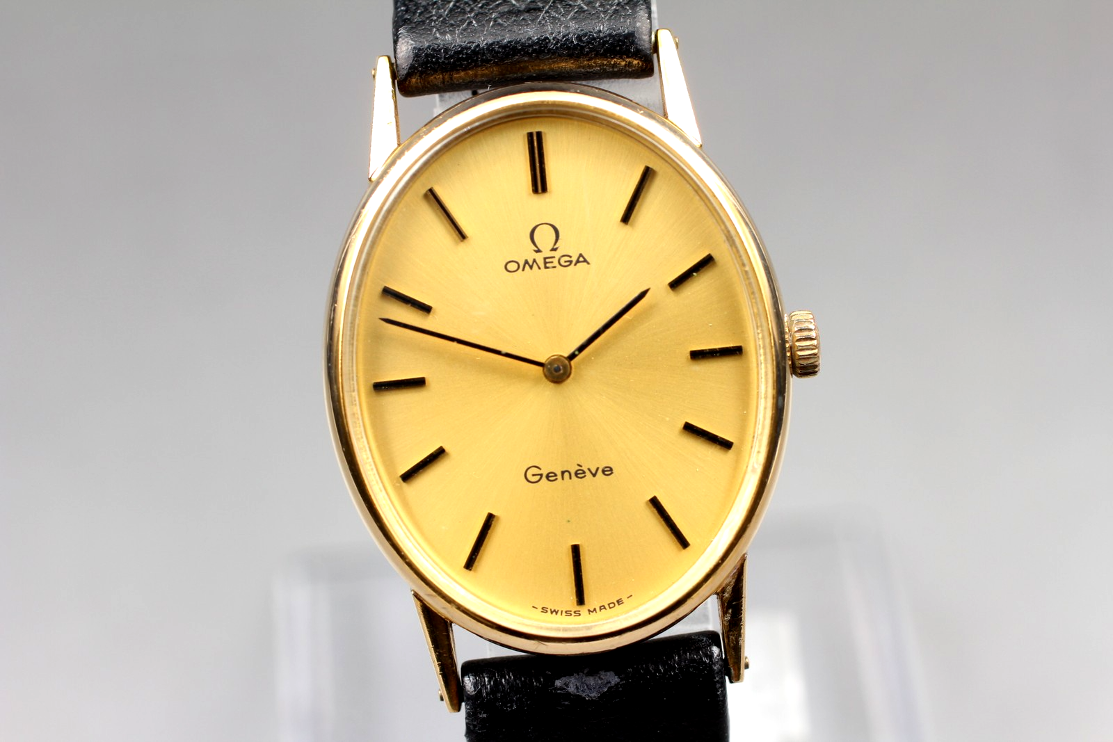 オメガ ジュネーブ ゴールドラウンド Near MINT] Omega Geneve Cal.625 Gold Dial Manual Winding