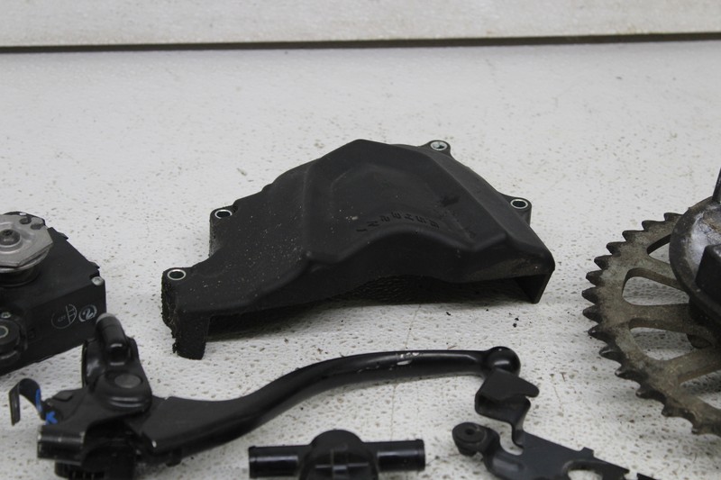 2014 KAWASAKI NINJA ZX6R ZX636E PARTS AND HARDWARE NUTS BOLTS | eBay