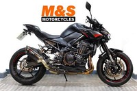Kawasaki ZR900 Performance Edition