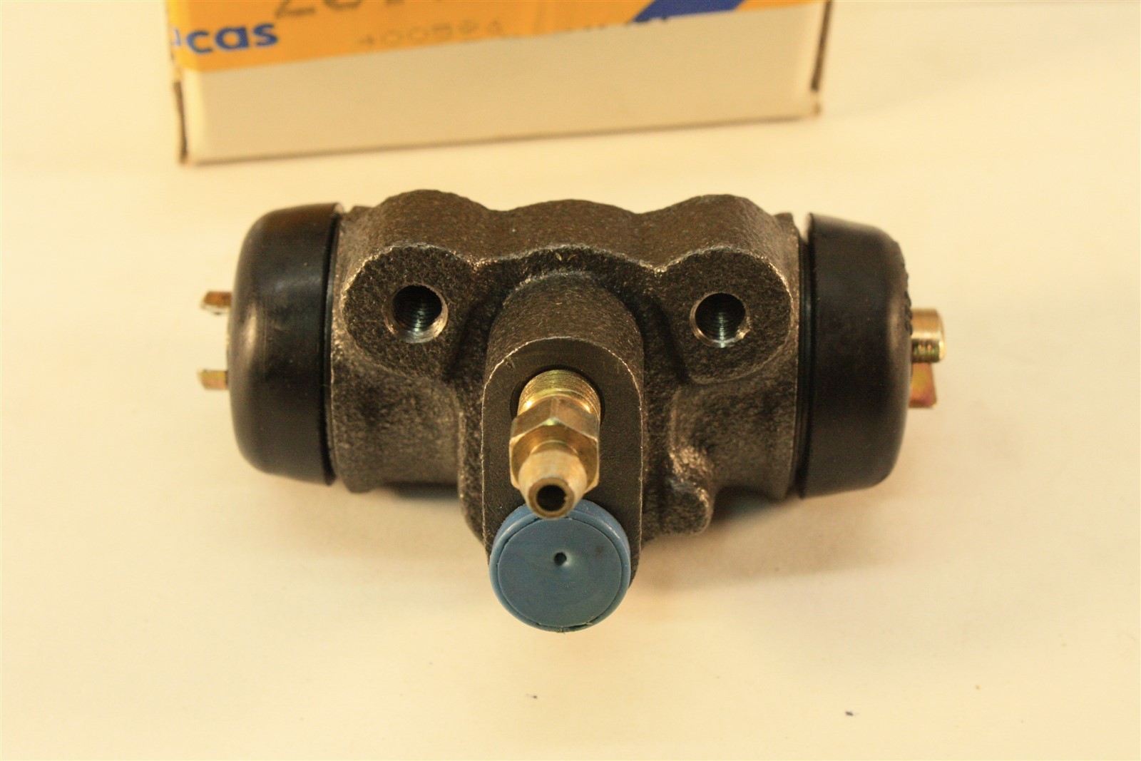 aimi　0226 Rear Brake Wheel Cylinder for MAZDA 626 1983-1987 = G030-26