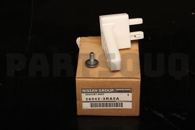 【24日まで】ayk1020 260423RA0A Genuine Nissan BRACKET ASSY-HEADLAMP MOUNTING