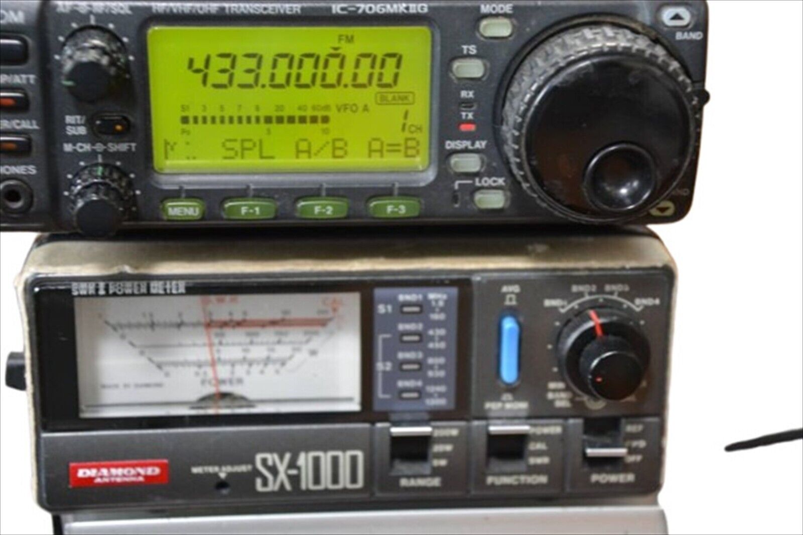 ICOM IC-706MKⅡG HF/50MHz/144MHz/430MHz HF/VHF/UHF All Mode ICOM IC-706MKⅡG HF/50MHz/144MHz/430MHz HF/VHF/UHF All Mode