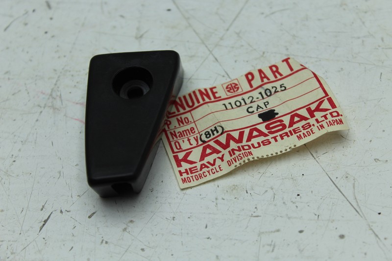 1978-1980 KAWASAKI KZ1000D Z1R LEFT SIDE HAND FAIRING END CAP