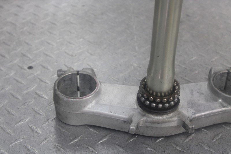 【A mini shop 】ページ 2005 KAWASAKI NINJA ZX6R ZX636C FRONT LOWER TRIPLE CLAMP