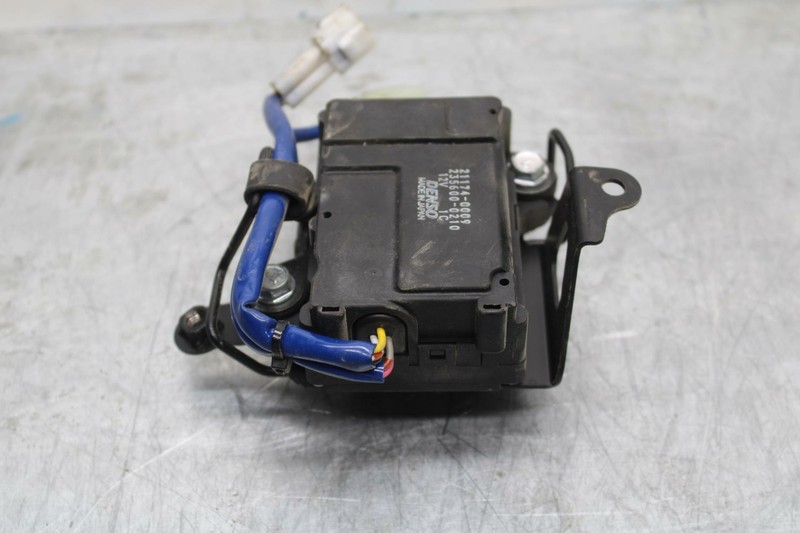19-20 KAWASAKI NINJA ZX6R EXHAUST VALVE SERVO MOTOR BB419 | eBay