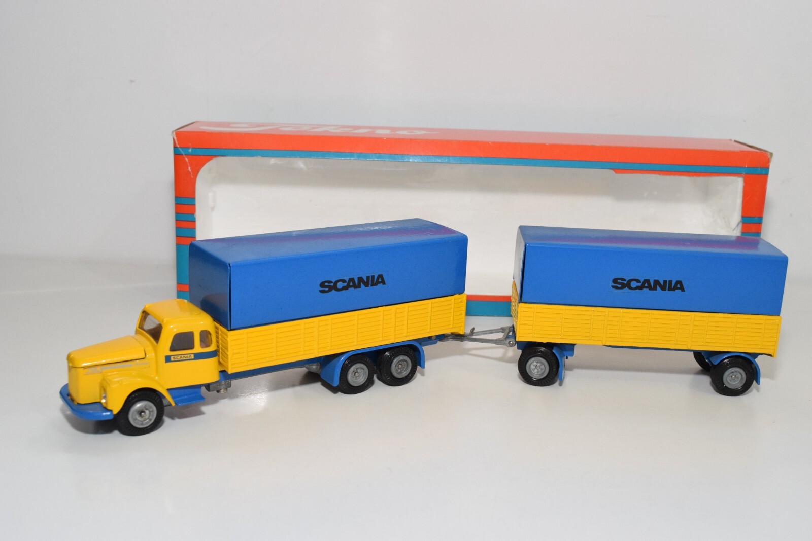 自動車 Tekno SCANIA Maik Terpe 119082BC 1/50 Tekno Scania T Maike Terpe