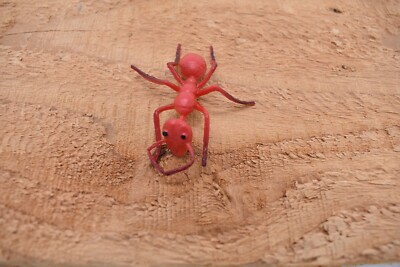 Ant, Red, Fire Very Nice Plastic Reproduction        2 1/2''     F1054 B190