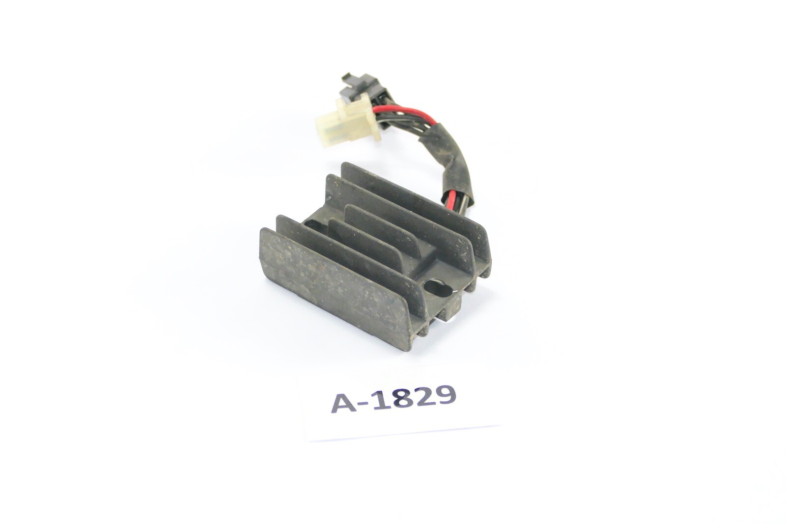 Q子 Sachs Qingqi QM 125 GY ZX125 BJ 2010 - voltage regulator