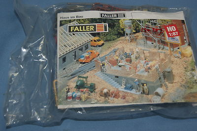 Faller 130307 house under Construction Un-build KIT HO