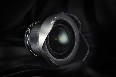 IRIX 11/4.0 Blackstone Ultra-Weitwinkel für Nikon F, praktisch neu