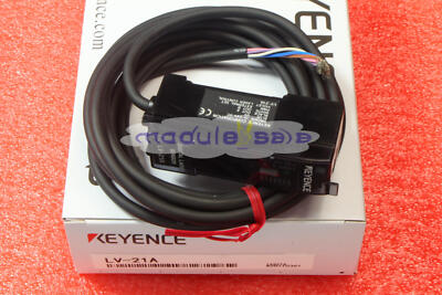 1PCS New in box Keyence Digital Laser Sensor Amplifier LV-21A LV21A
