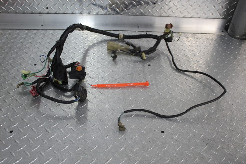 2001 HONDA SHADOW SPIRIT 1100 VT1100C MAIN ENGINE WIRING HARNESS MOTOR