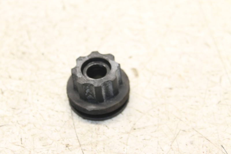 12 KAWASAKI Z1000 MUFFLER BUSHING 92092-1087 | eBay