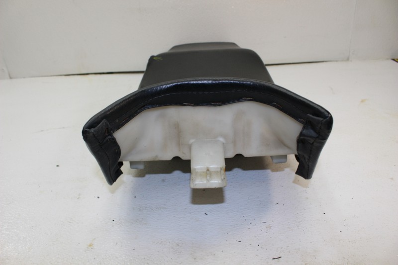 1987 KAWASAKI NINJA ZX750 (#299) SEAT (KTS01) | eBay