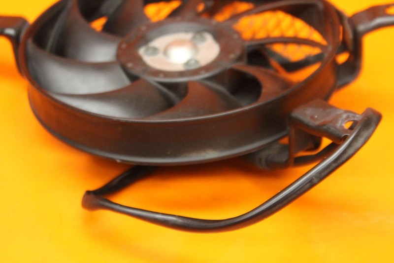 02-05 KAWASAKI NINJA ZX12R zx12 OEM RIGHT ENGINE RADIATOR COOLING