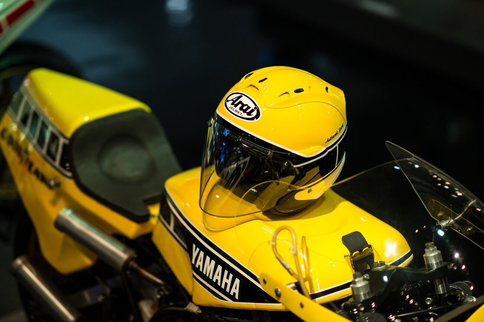Arai SZ-Ram4 STROBE Yellow Size:L(59-60) 7 3/8 Arai SZ-Ram4 STROBE Yellow Size:L(59-60) 7 3/8