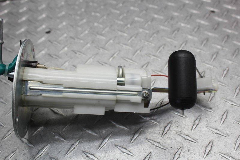 2019 KAWASAKI NINJA ZX6R ZX636K FUEL PUMP GAS PETROL SENDER