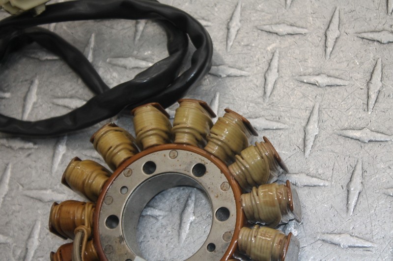 Atorin　様 Amazon.com: Exmark 116-8888 Caster Kit Lazer Z AC AS D LC XP