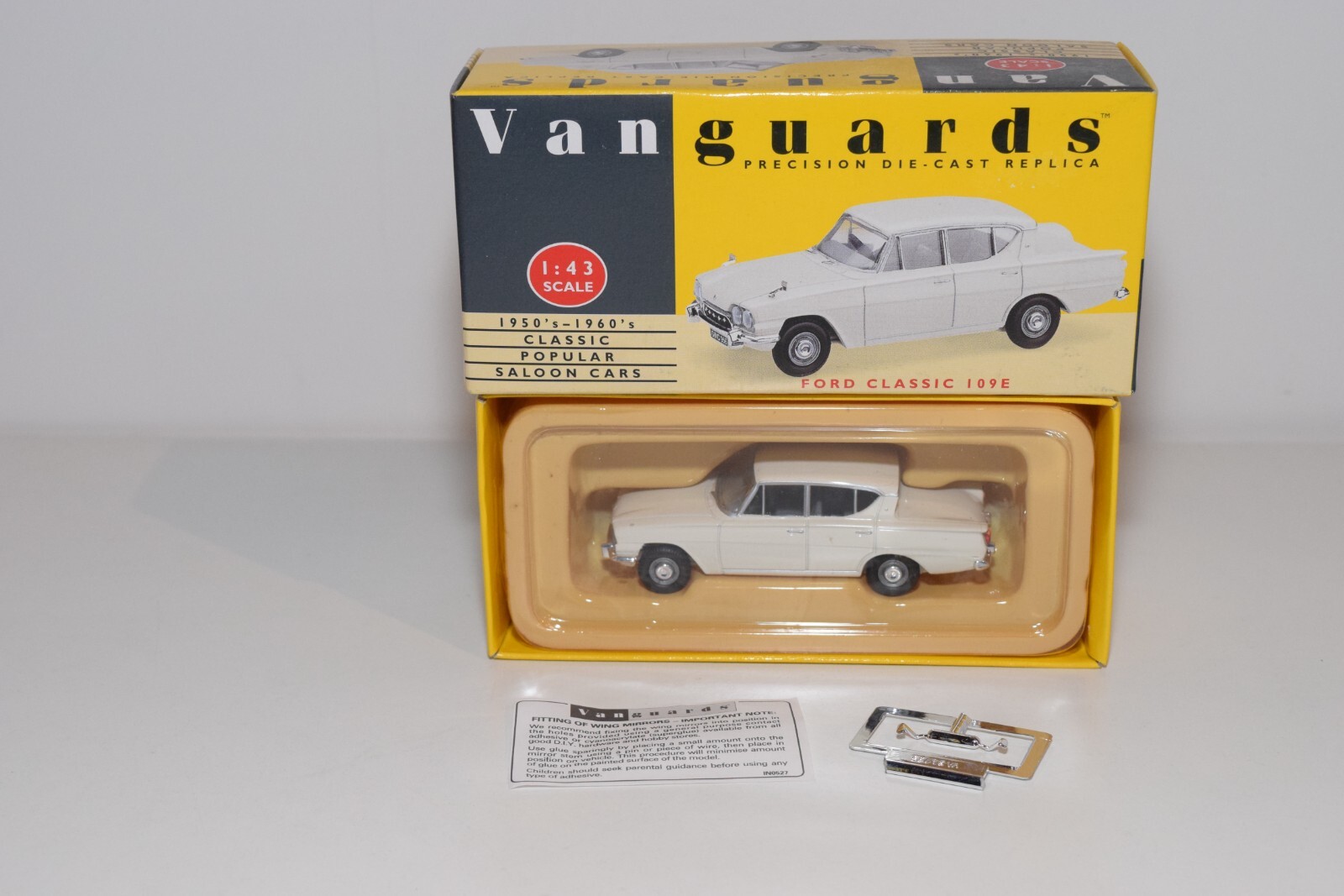 レア物Vanguards 1/43 FORD ANGLIA VAN A49 1:43 VANGUARDS VA35002 FORD ANGLIA CLASSIC 109E 109 AND
