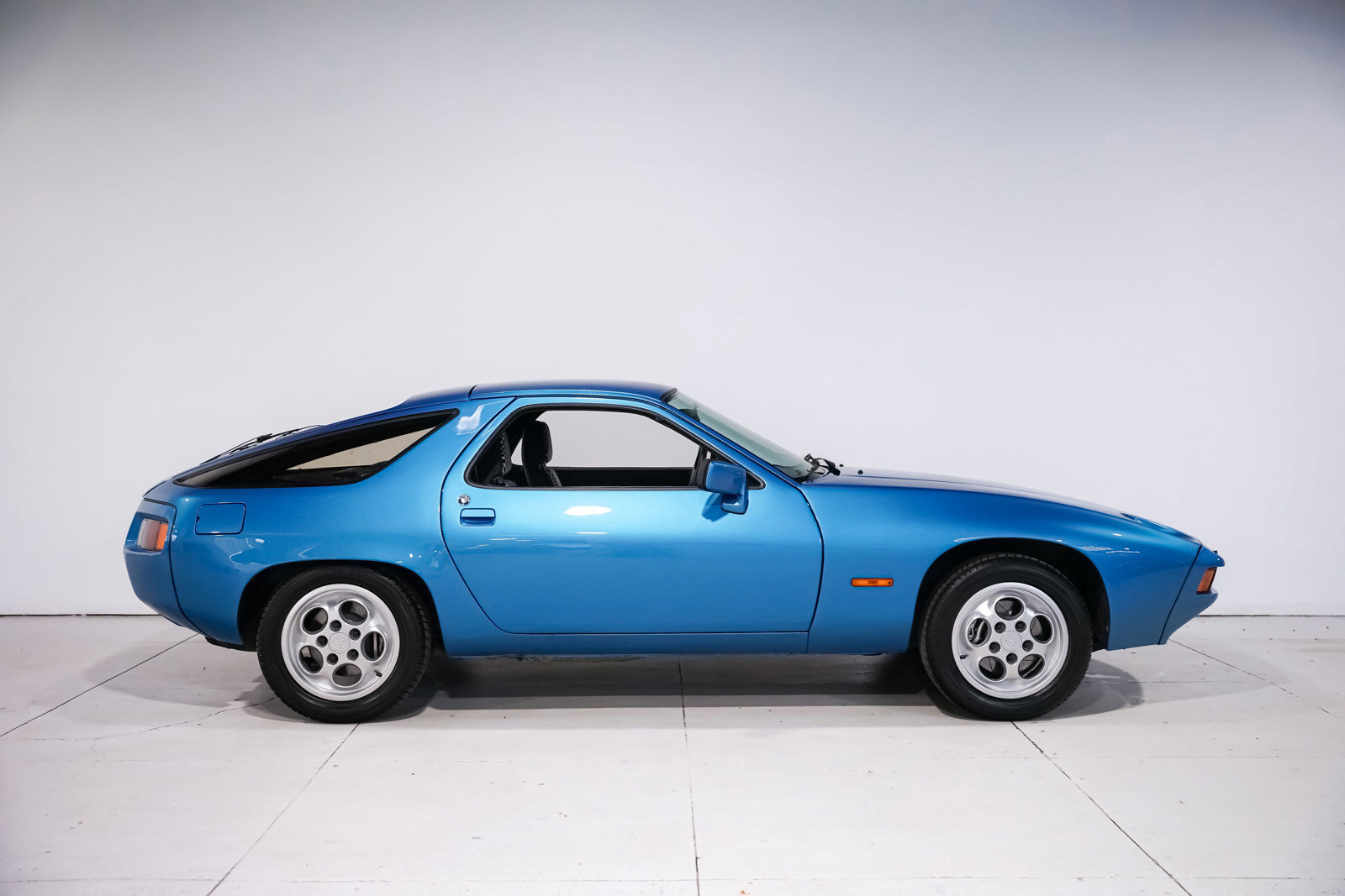 Owner 1978 Porsche 928 S  Manual