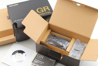 [Top MINT in Box] Ricoh GR Digital III 10.0MP DigitalCamera 6.0mm f1.9 FromJAPAN