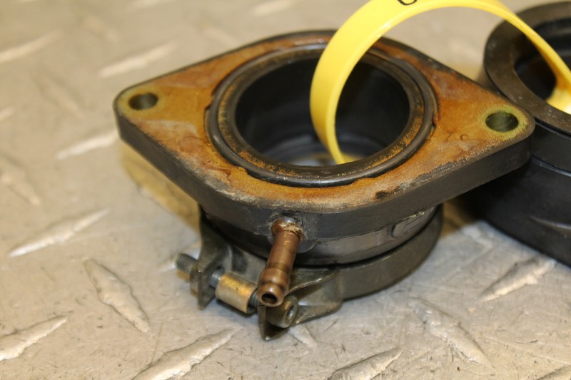 2005 YAMAHA V STAR 1100 XVS1100AW CLASSIC EXHAUST HEADER GASKET CLAMP