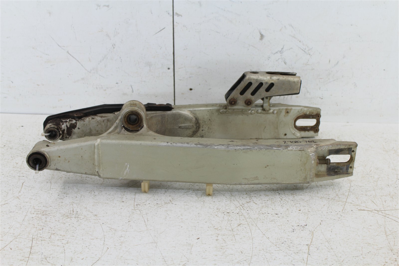 K&Y&ページ 2001 Kawasaki KX125 Swingarm w/ Chain Guide | eBay