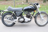Norton Commando 850 MKII 1974 matching number winter restoration project.
