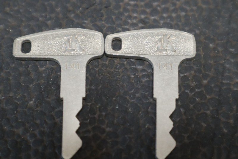 KAWASAKI KEY LOT 239/141 | eBay