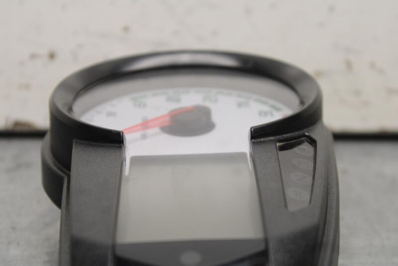 09-12 KAWASAKI NINJA ZX6R SPEEDO TACH GAUGES DISPLAY CLUSTER 09-12 KAWASAKI NINJA ZX6R SPEEDO TACH GAUGES DISPLAY CLUSTER