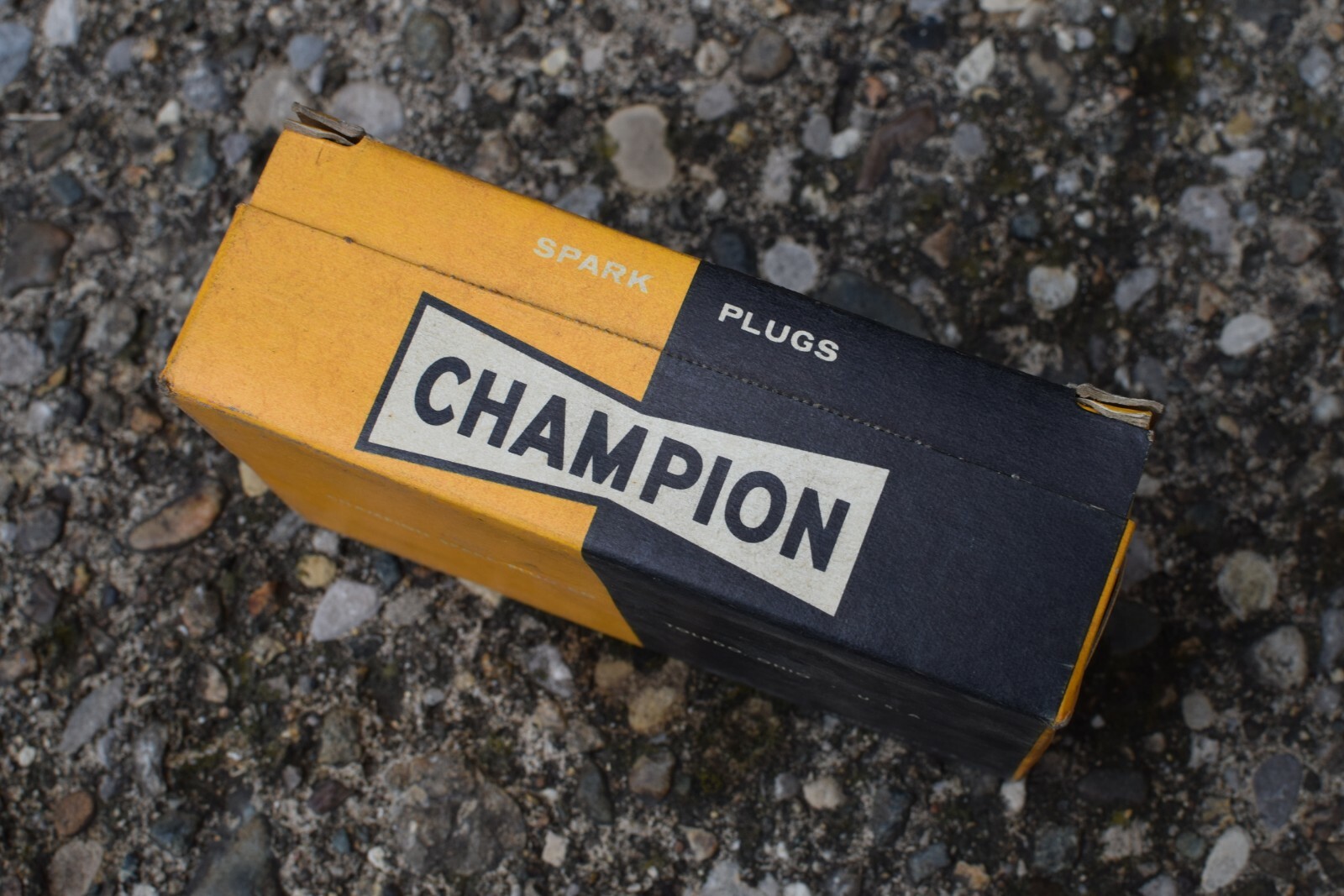 Vintage Champion Spark Plugs N-57 10 Plugs New In Original Box NOS