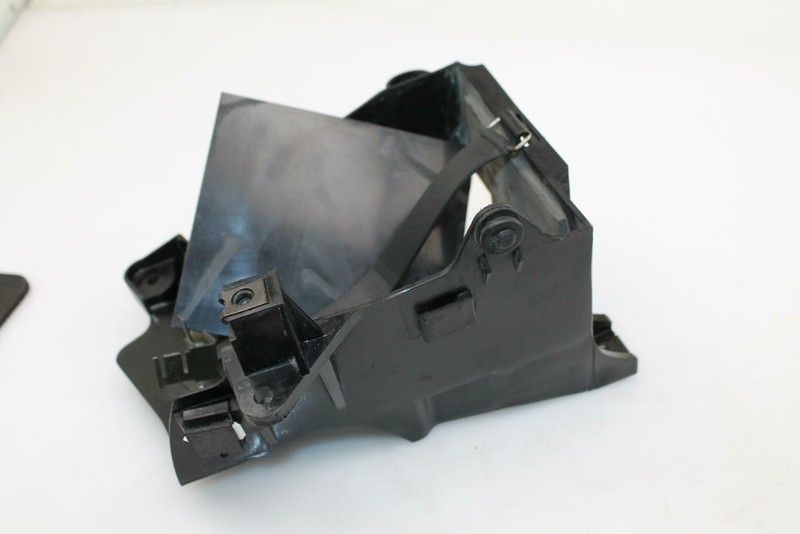 2007 yamaha v star 650 OEM BATTERY TRAY BOX HOLDER | eBay 2007 yamaha v star 650 fuse box 