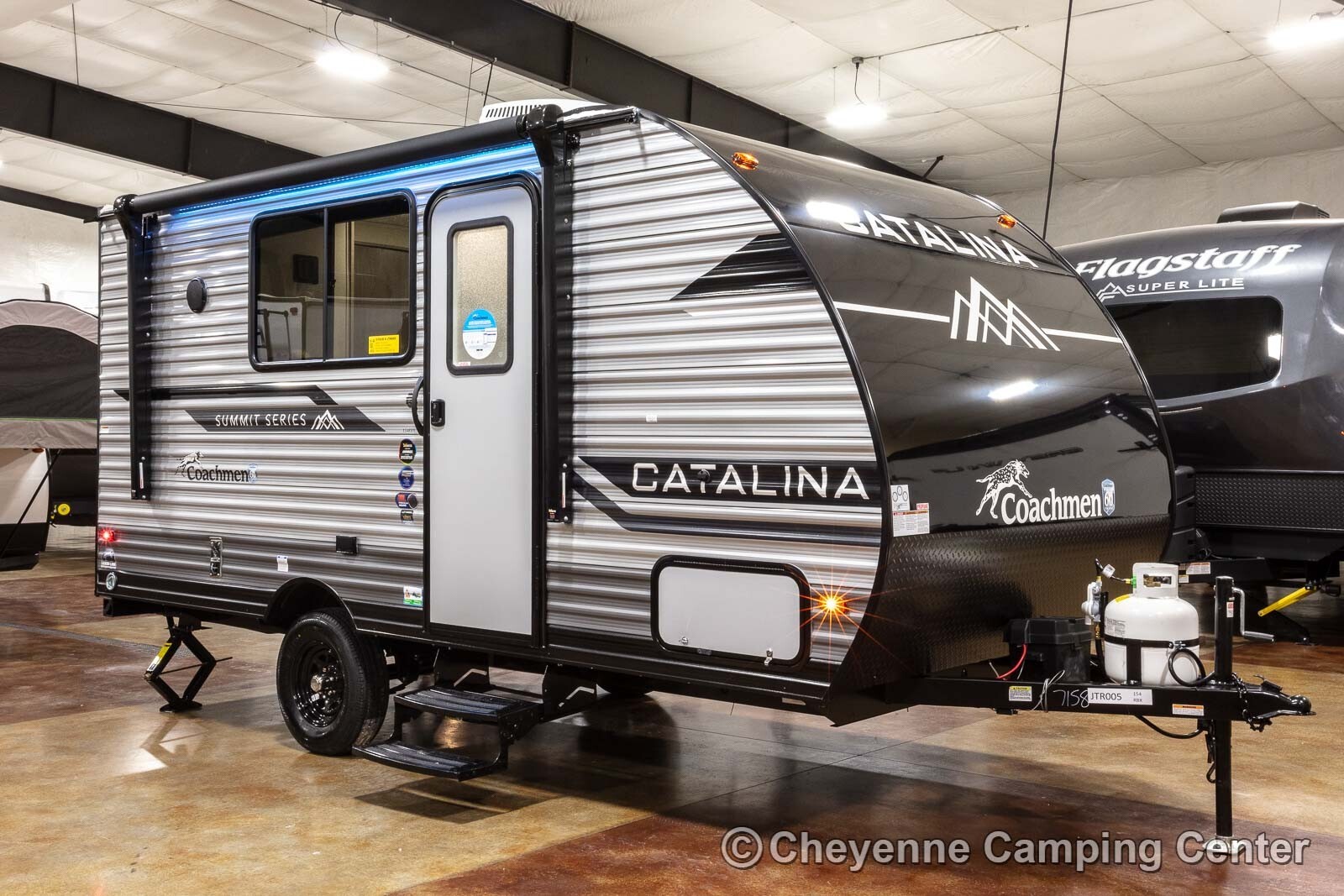 New 2024 Coachmen Catalina Summit Series 154rbx Light Weight Travel