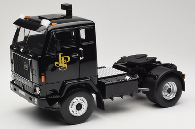 Volvo F88 John Player Special 1:18 Black MCG | MCG18217
