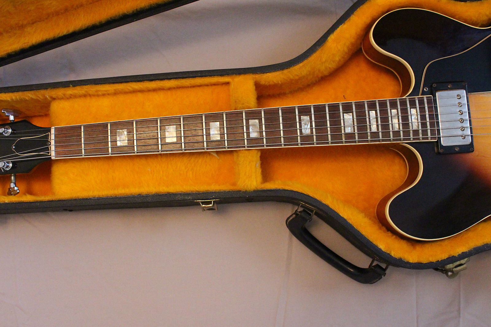 Gibson ES-335 1971 Darkburst