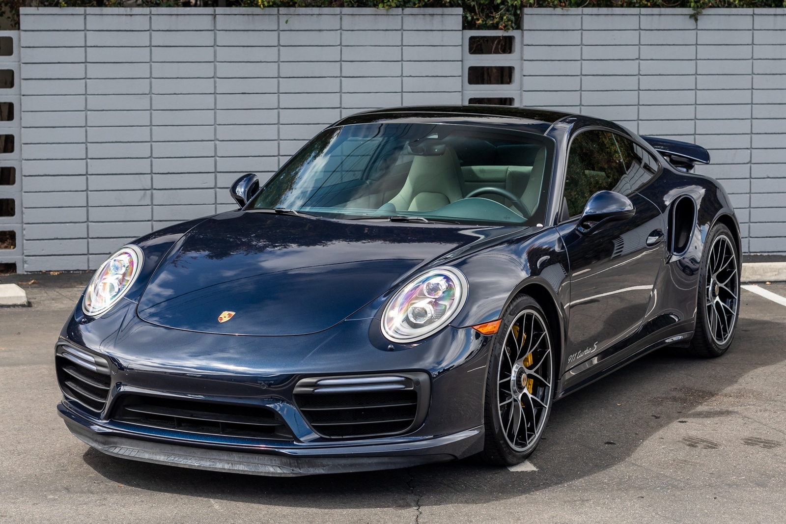 2017 Porsche 911 Turbo S