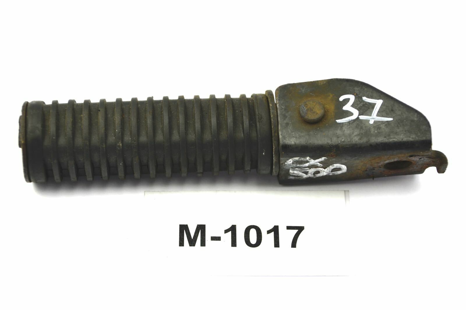 Honda CX 500 - rear footrest passenger pillion M-1017 (37
